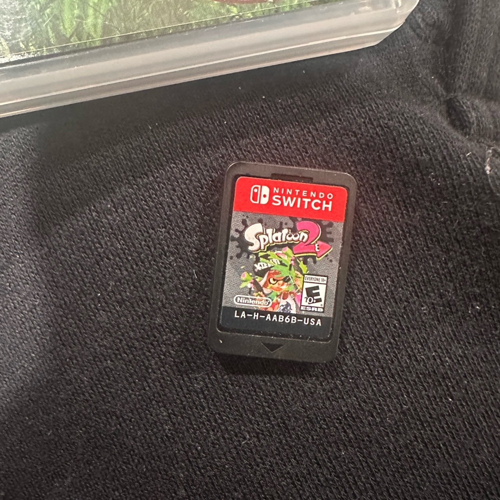 Nintendo Switch Splatoon 2 Game Card - Red and Black